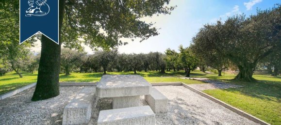 6 bedrooms Villa in Verona, Italy No. 329304 32