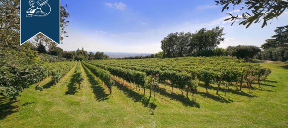 6 bedrooms Villa in Verona, Italy No. 329304 34