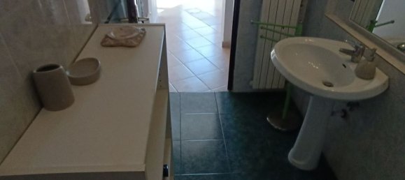 Casa de 4 habitaciónes en Bari, Italy No. 37401 33