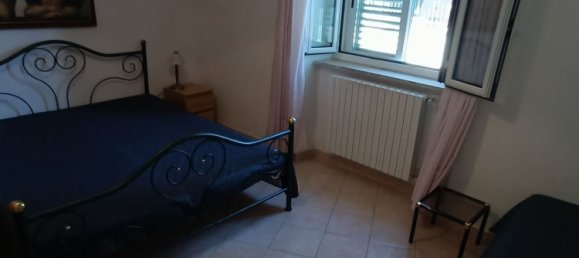 Casa de 4 habitaciónes en Bari, Italy No. 37401 61