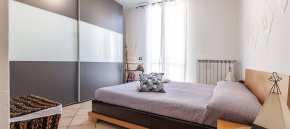 2 bedrooms Apartment in Fenegrò, Italy No. 120346 9