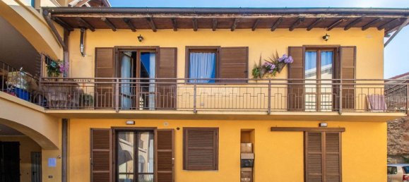 2 bedrooms Apartment in Fenegrò, Italy No. 120346 21