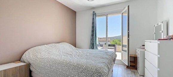 3 bedrooms House in Roquebrune-sur-Argens, France No. 338559 5