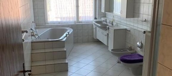 Дом с 7 комнатами в Зальфельд-Рудольштадт, Германия № 218028 4