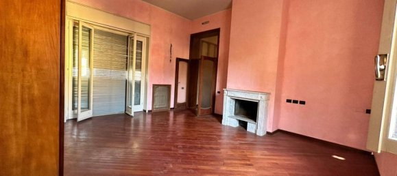 Вилла с 11 комнатами в Комо, Италия № 82192 13