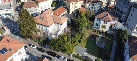 Вилла с 11 комнатами в Комо, Италия № 82192 16