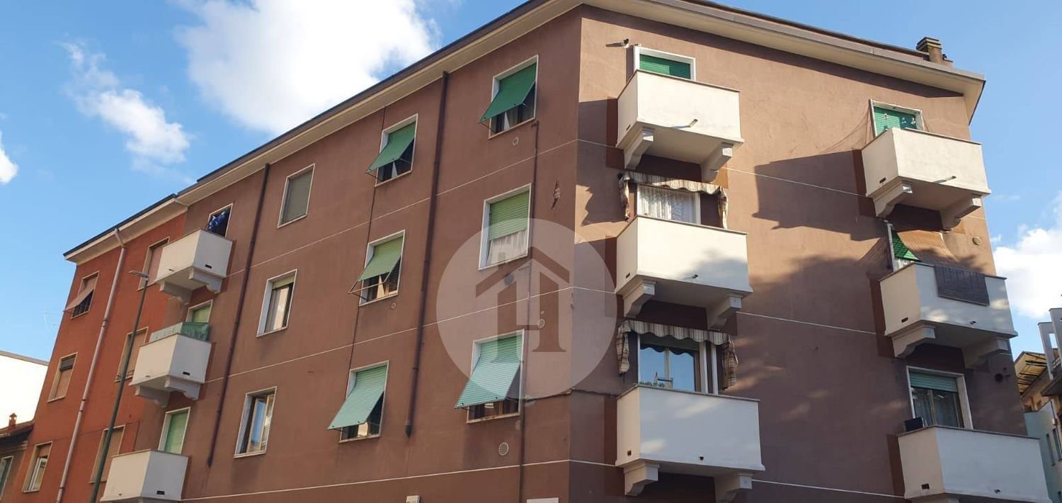 Apartamento de 2 dormitorios en Sesto San Giovanni, Italy No. 357935