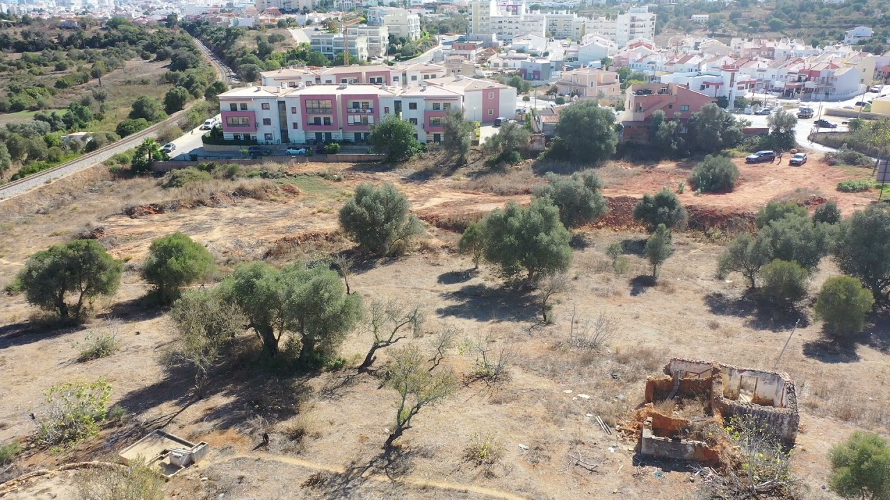 20000m² Land in Portimao, Portugal No. 207603