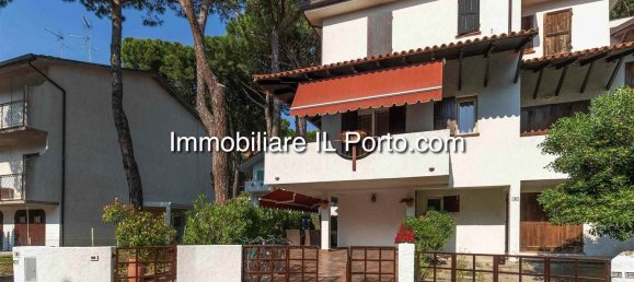 6 rooms Villa in Comacchio, Italy No. 207728 8