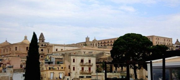 3 bedrooms Apartment in Noto, Italy No. 319255 9
