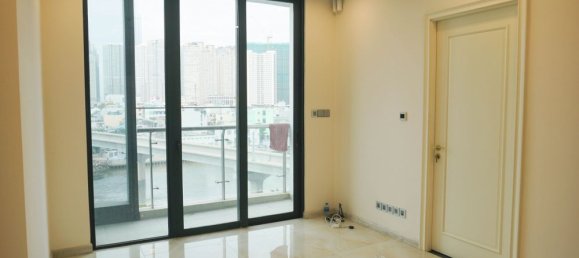 2 rooms Office in District 1, Vietnam No. 17590 5