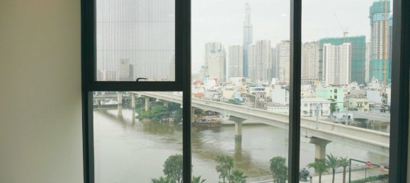 2 rooms Office in District 1, Vietnam No. 17590 4