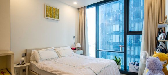 2 rooms Office in District 1, Vietnam No. 18106 2