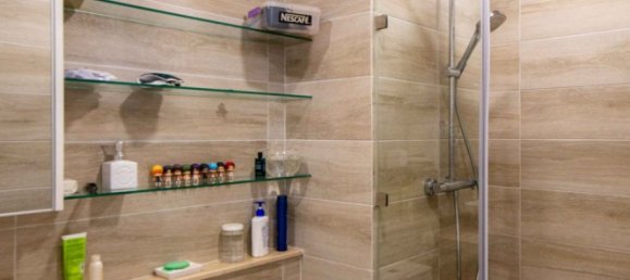 2 rooms Office in District 1, Vietnam No. 18106 7