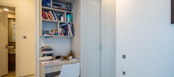 2 rooms Office in District 1, Vietnam No. 18106 9