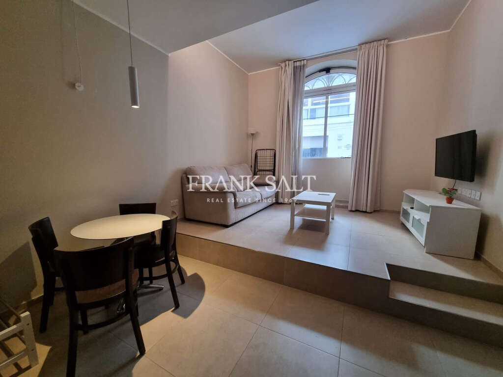 Apartamento T1 em Saint Julian's, Malta N.º 7295