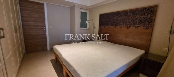 Apartamento T1 em Saint Julian's, Malta N.º 7295 9