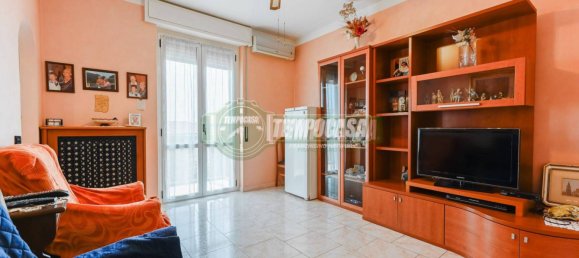 2 Schlafzimmer Wohnung in Verdello, Italy, Nr. 259398 10