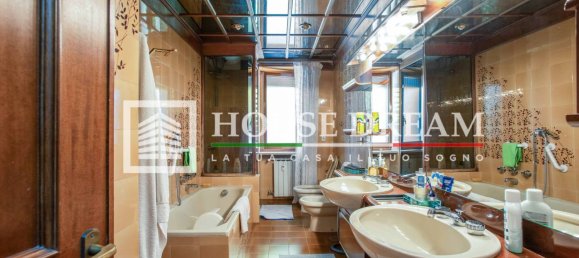 3 bedrooms Apartment in Rome, Italy No. 290731 25