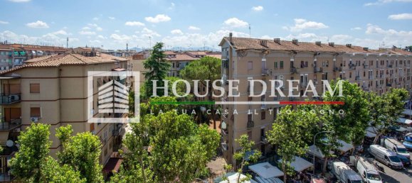 3 bedrooms Apartment in Rome, Italy No. 290731 17