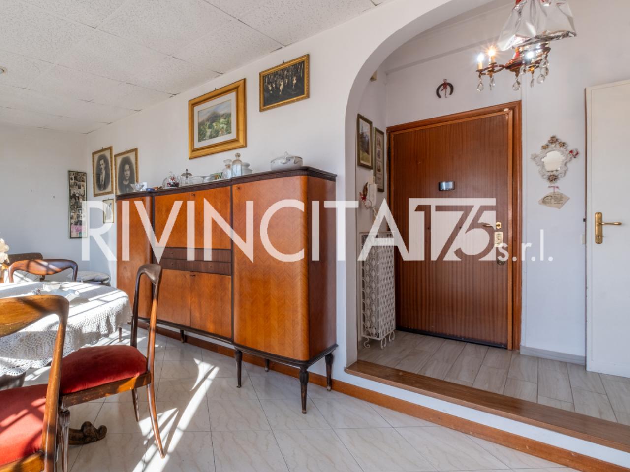 Ático de 3 habitaciónes en Rome, Italy No. 42778