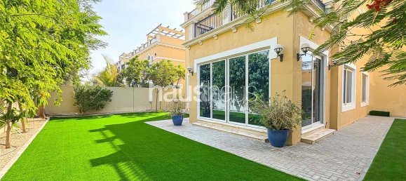 Villa T4 em Jumeirah Park, UAE N.º 98538 9