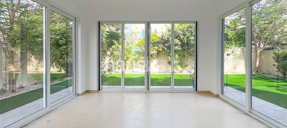 Villa T4 em Jumeirah Park, UAE N.º 98538 6