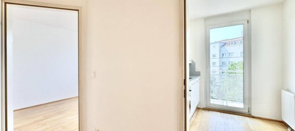 Квартира с 2 комнатами в Фафоритен, Австрия № 131380 16