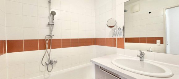 Квартира с 2 комнатами в Фафоритен, Австрия № 131380 18