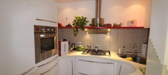 2 rooms Apartment in Monteriggioni, Italy No. 25224 6