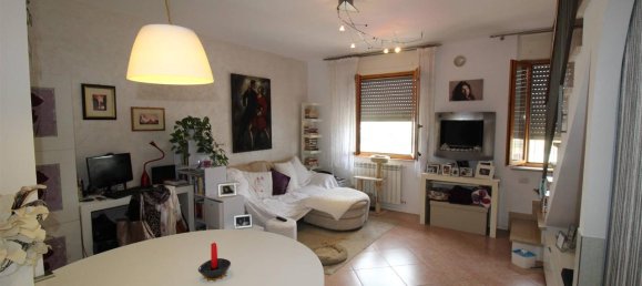 2 rooms Apartment in Monteriggioni, Italy No. 25224 7