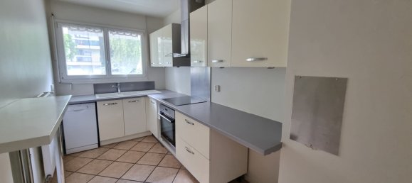 2 Schlafzimmer Wohnung in Brunoy, France, Nr. 172993 2