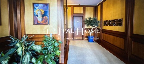 1 bedroom Apartment in Milan, Italy No. 339186 8