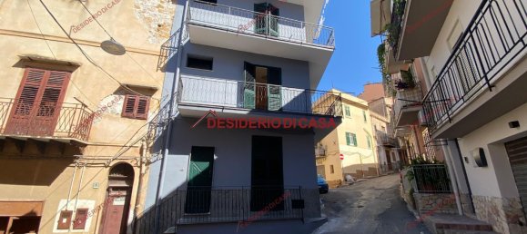 4 bedrooms House in Trabia, Italy No. 347344 16