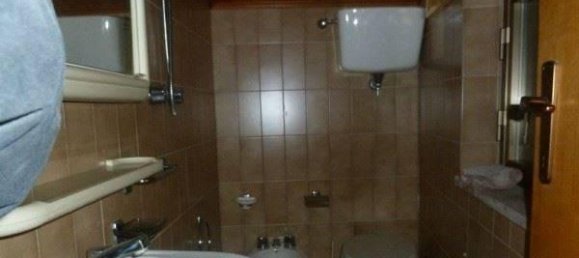 3 rooms Apartment in Carsoli, Italy No. 177791 4