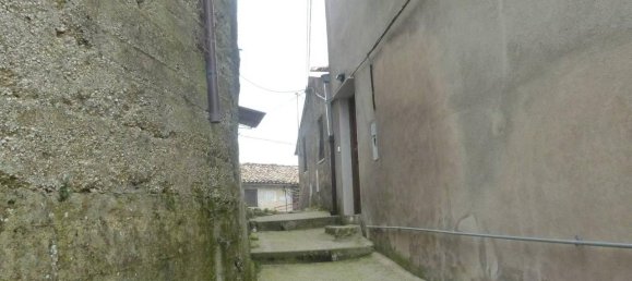 3 rooms Apartment in Carsoli, Italy No. 177791 17