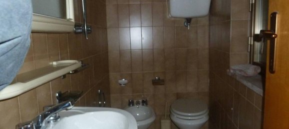 3 rooms Apartment in Carsoli, Italy No. 177791 11
