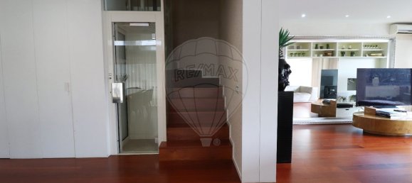 5 bedrooms House in Vila Nova de Gaia, Portugal No. 181830 9