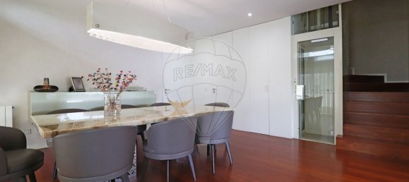 5 bedrooms House in Vila Nova de Gaia, Portugal No. 181830 7