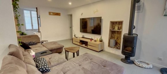 Moradia em banda T4 em Clery-Saint-Andre, France N.º 41167 2