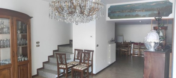 4 rooms House in Gazzola, Italy No. 162773 16