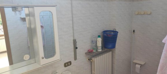 4 rooms House in Gazzola, Italy No. 162773 12