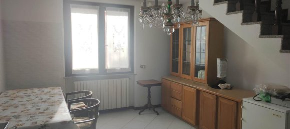 4 rooms House in Gazzola, Italy No. 162773 26