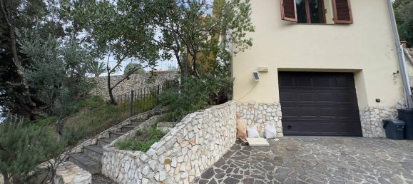 8 rooms Villa in Capoterra, Italy No. 38778 5