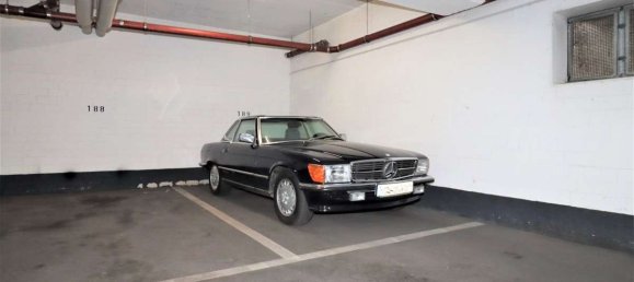 Parking in Hamburg-Nord, Germany No. 58535 3