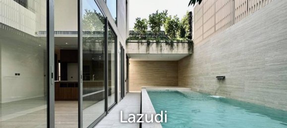 4 bedrooms Cafe / restaurant in Bangkok, Thailand No. 24159 9