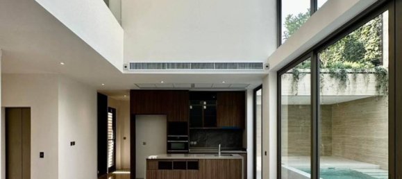 4 bedrooms Cafe / restaurant in Bangkok, Thailand No. 24159 7