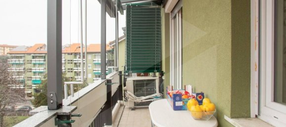 Apartamento de 2 dormitorios en Milan, Italy No. 241467 15