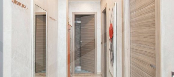 Apartamento de 2 dormitorios en Milan, Italy No. 241467 9