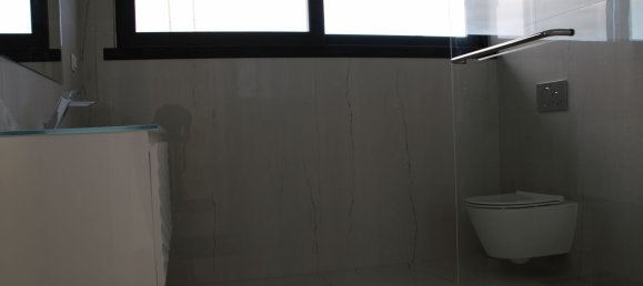 5 chambres Maison à Guia, Portugal No. 30047 34